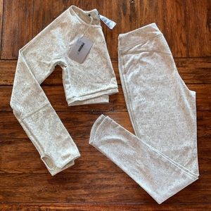 Gymshark Fleur Set Size Medium!